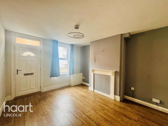2 bedroom terraced house to rent - Photo 1