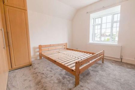 Ditton Road, Datchet, SL3 - Photo 3