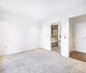A modern 2 bed apartment situated in the sought after Oval Village ... - Photo 6