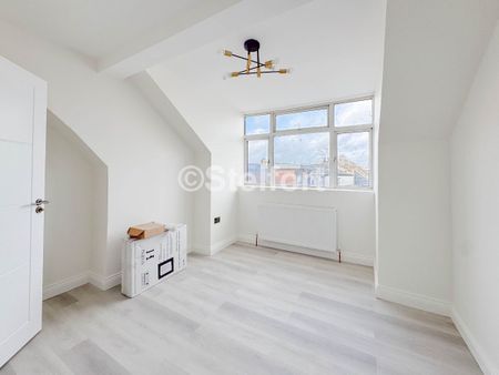 Seven Sisters Road, N15, London - Photo 2