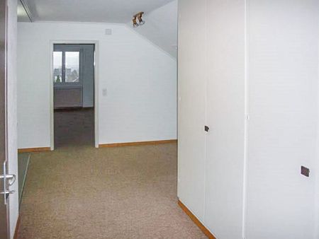 Hübsche 1 ½-Zi.-Dach-Wohnung - Photo 2