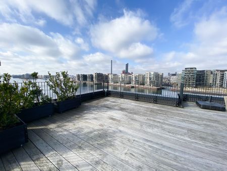 Unique apartment with magnificent views of Copenhagen Harbor and skyline - Photo 5