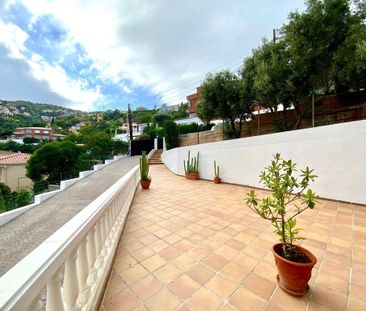 5 room luxury Villa for rent in Alella, Catalonia - Photo 4