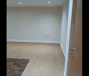 1 Bed Flat, High Road, IG1 - Photo 1