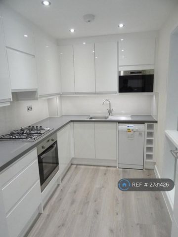 1 bedroom flat to rent - Photo 5