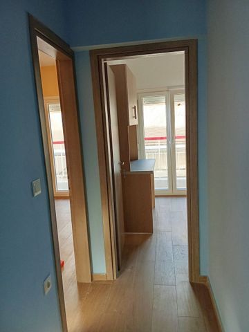 Studio/Γκαρσονιέρα για ενοικίαση Επτάλοφος (Αμπελόκηποι) - Photo 3