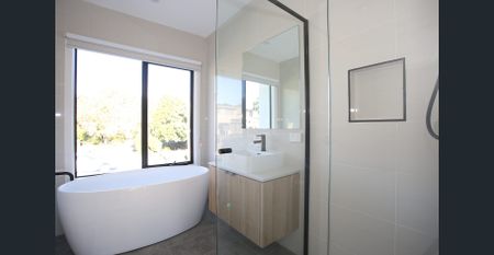 Located in East Doncaster High School Zone - Photo 4