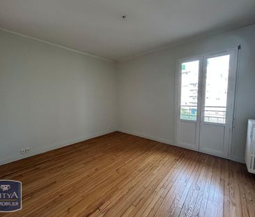 Location Appartement 3 pièces 83m² ST ETIENNE 42000 - Photo 5