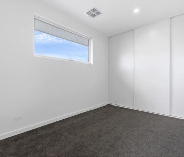 19 Alton Avenue, Magill. - Photo 2