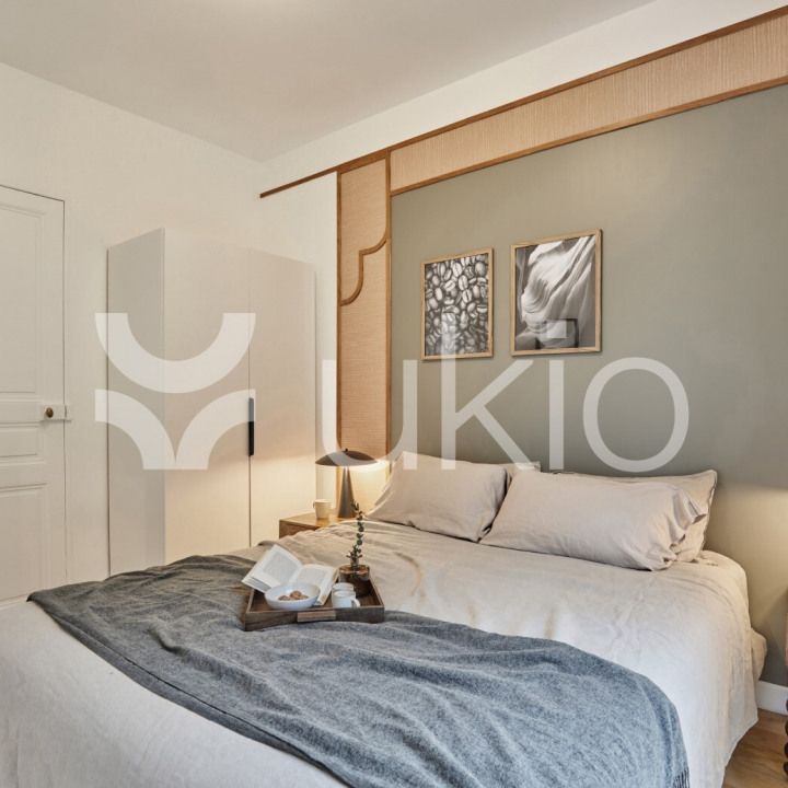 Appartement • Elysées-Madeleine - Photo 1