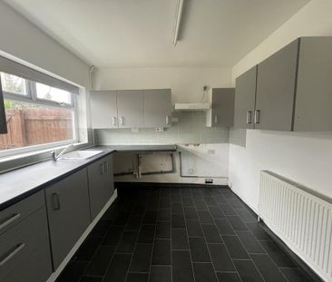 2 bedroom property to rent - Photo 4