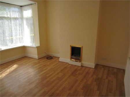 2 bedroom semi-detached house to rent - Photo 2