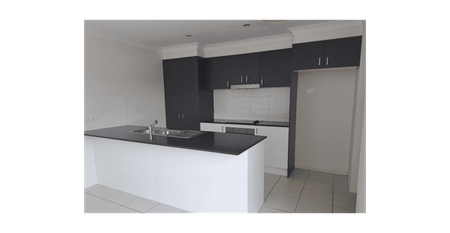 3 Bedroom - Alfresco Living - Photo 4