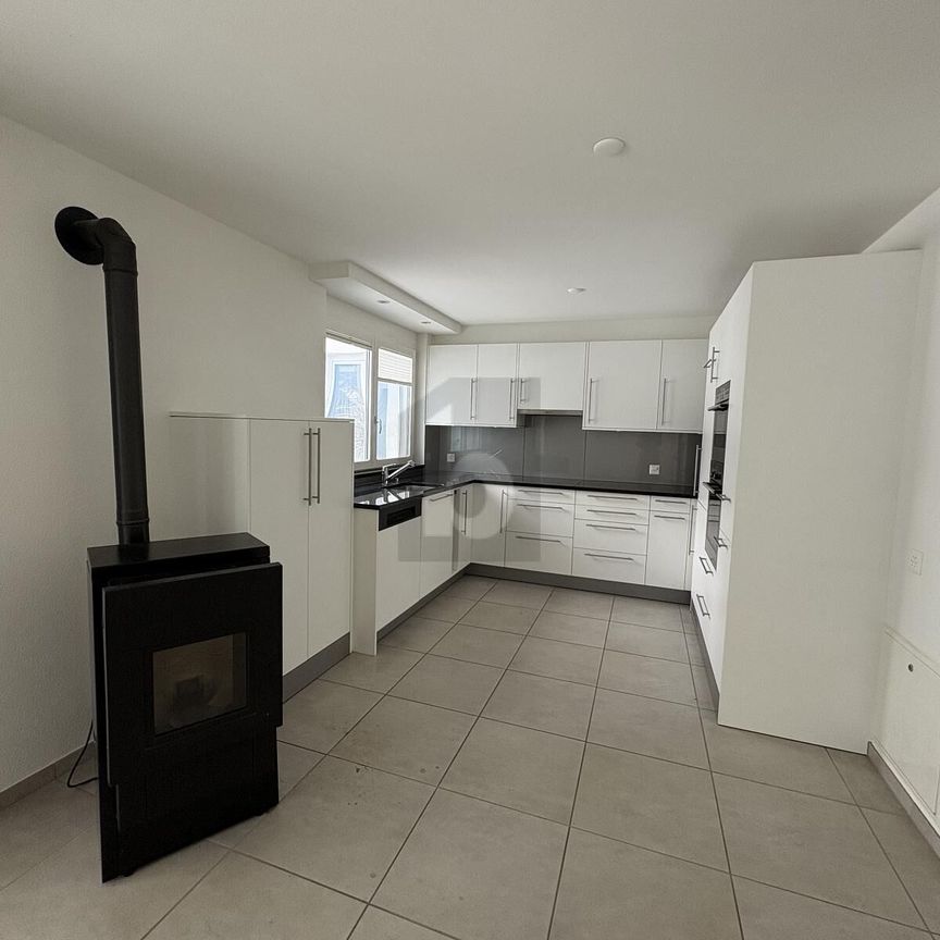 MIT WINTERGARTEN UND TERRASSE - Foto 1