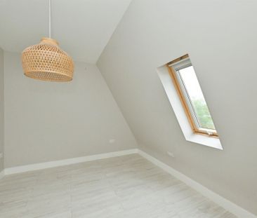 Turners Hill, Waltham Cross, Cheshunt - Photo 4