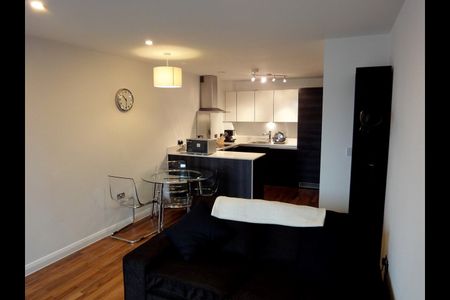 1 Bed Flat, Stanley Road, SW19 - Photo 3