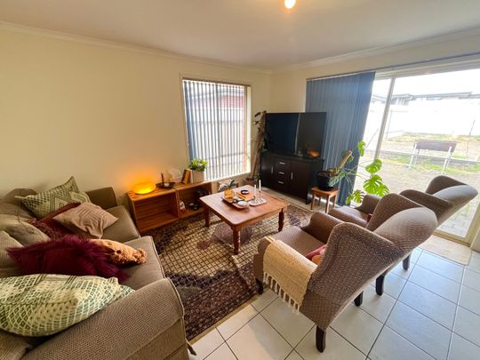 Seacombe Gardens - Photo 1