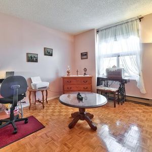 Longueuil – Appartement 4 1/2 à louer - Photo 2