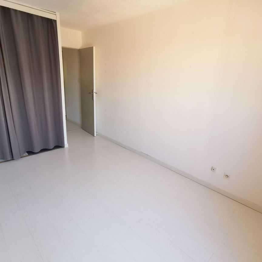 « AVIGNON EM - APPARTEMENT T4 74.30M² AVEC GARAGE PRIVATIF » - Photo 1