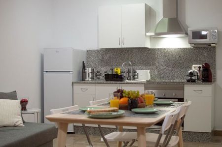 Alquiler de estudio en Calle Malasaña, 7 - Photo 3