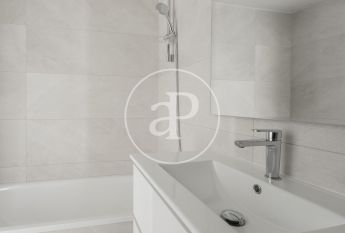 Flat for rent in Badalona