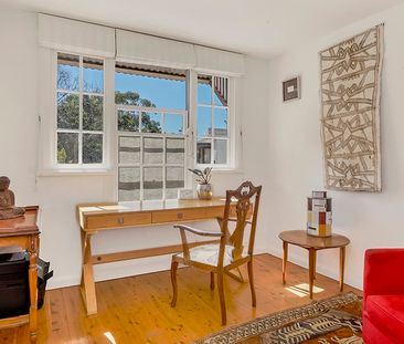 11C Spring Street, Birchgrove, NSW 2041 - Photo 2