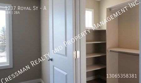 3 Bedroom 1.5 Bath - Photo 3