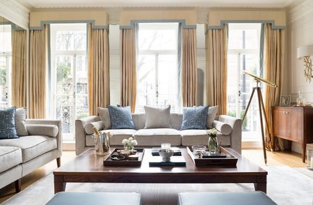 A stunning Mayfair town house of approximately 3,894 square feet situated on a prime Mayfair street. - Photo 5