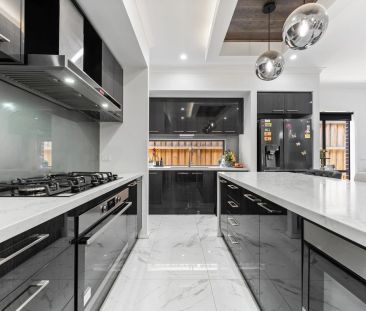 Modern Family Home In Fraser Rise - Photo 5