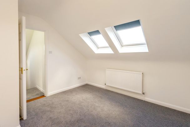 2 bedroom maisonette to rent Elm Grove, Hayling Island, PO11 - Photo 1