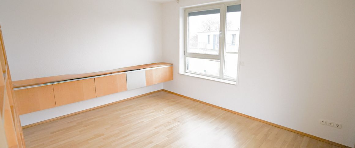 Uferstraße Cäcilienhof: Seniorenresidenz 3 Zimmer Wohnung mit Balkon, Terminbuch ... - Foto 1