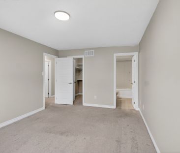 For Lease - 314 Song Sparrow Street, Barrhaven, Ontario - Photo 5