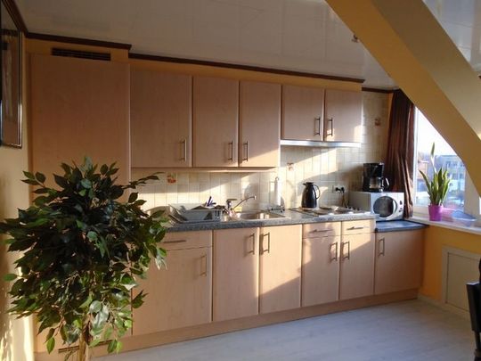 Appartement te huur - Photo 1