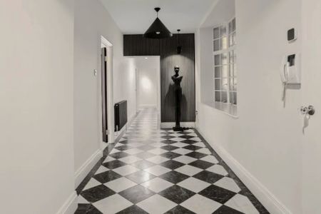 St Mary Abbots Court, Warwick Gardens, Kensington, London, W14 - Photo 5