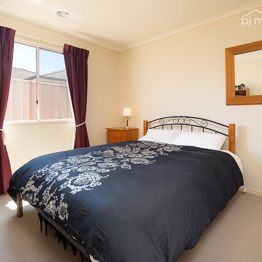 21 Innisbrook Avenue, Wodonga VIC 3690 - House For Rent | Domain - Photo 1