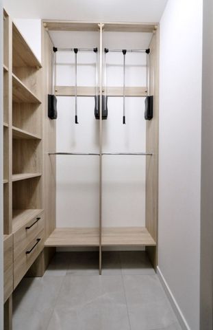 Nowe,umeblowane 2 pokoje 53m2 z balkonem i garażem 53.3 m² - Photo 2