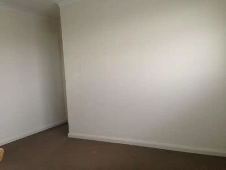 “Modern & Spacious” - Photo 2