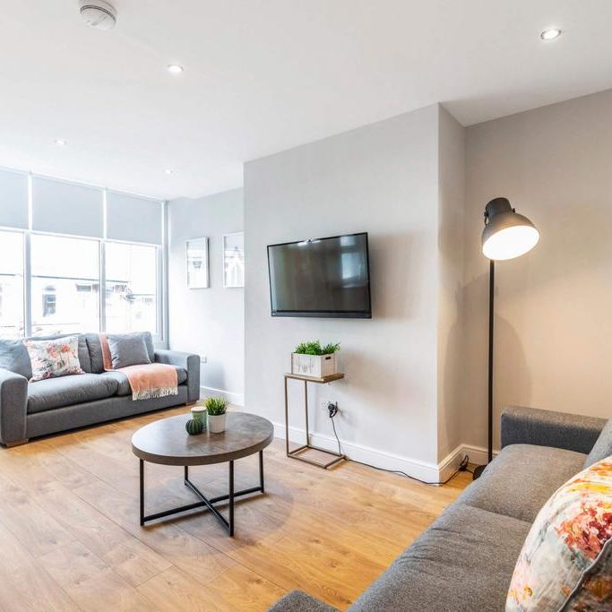 1 bedroom in a house share to rent - Photo 1