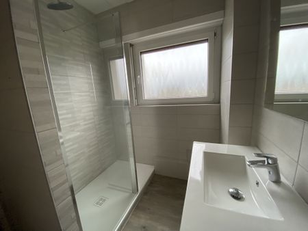 Location Appartement 4 pièces 78m² ST LOUIS 68300 - Photo 4