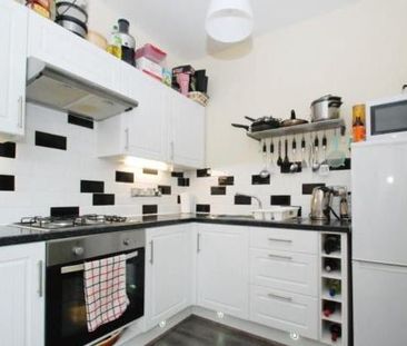 2 Bed Maisonette, Radbourne Avenue, W5 - Photo 5