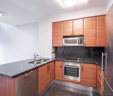 For Lease - 1 Avondale Avenue Unit# 1012, Toronto, Ontario - Photo 4