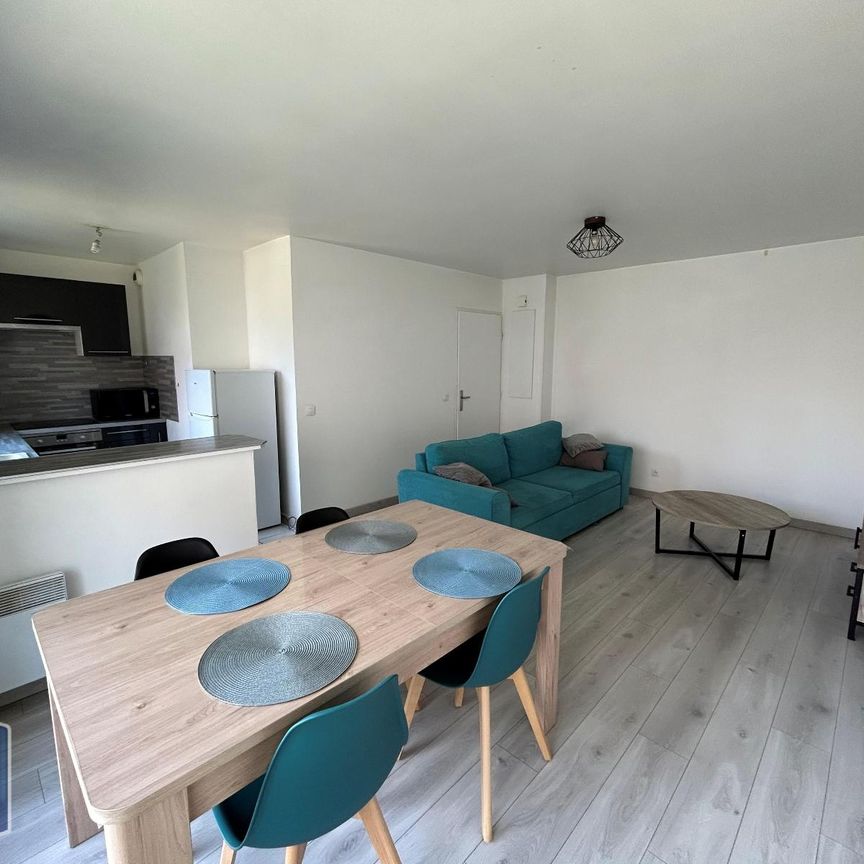 Location Appartement 2 pièces 48m² LILLE 59000 - Photo 1