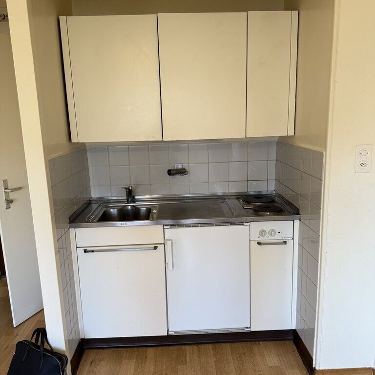 A saisir ! Superbe studio proche de toutes commodités ! - Photo 1