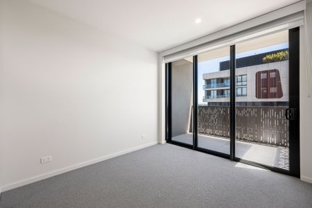 Thinking of selling? Contact our agent - Photo 3