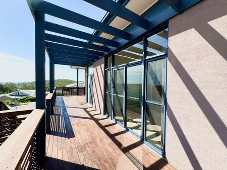 1A Dart Place, Corlette NSW 2315 - House For Rent | Domain - Photo 3