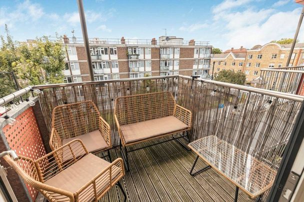 Queensbridge Road, Haggerston, E2 - Photo 1