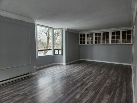 For Lease - 570 Proudfoot Lane Unit# 309, London North, Ontario - Photo 2