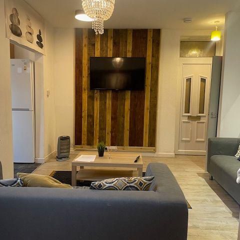 4 bedroom house share to rent - Photo 1