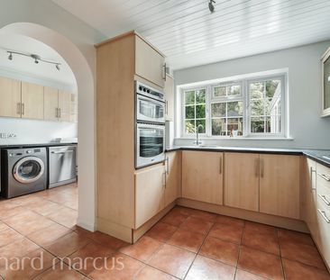 Spencer Close, Epsom - Photo 6