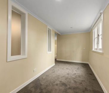 Central Apartment - Photo 3